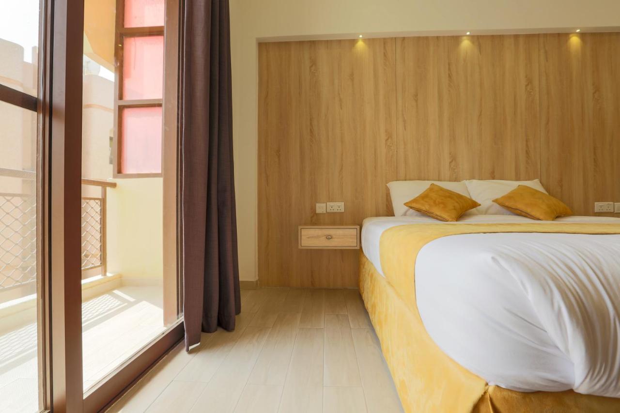 24 Gold Hotel Dubai Exterior photo